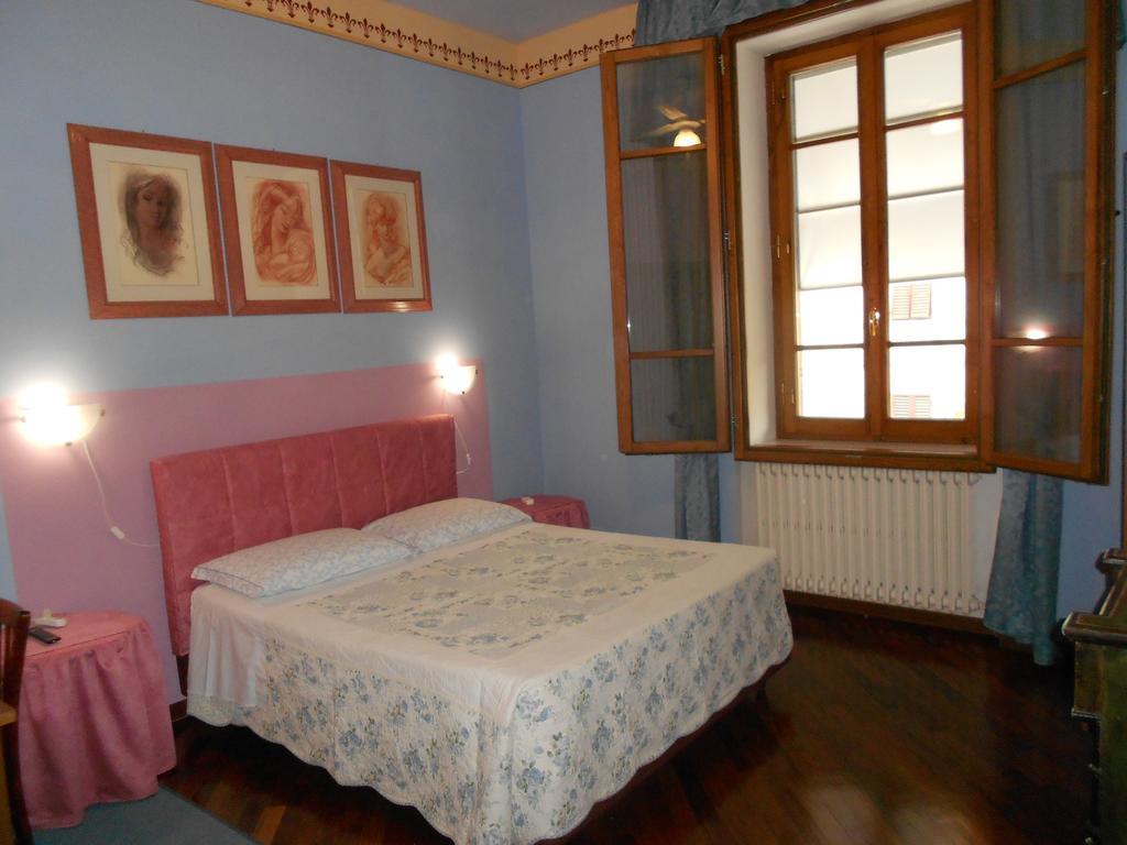 Tarussio Hotell Arezzo Exteriör bild