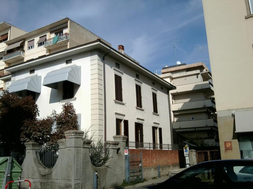 Tarussio Hotell Arezzo Exteriör bild