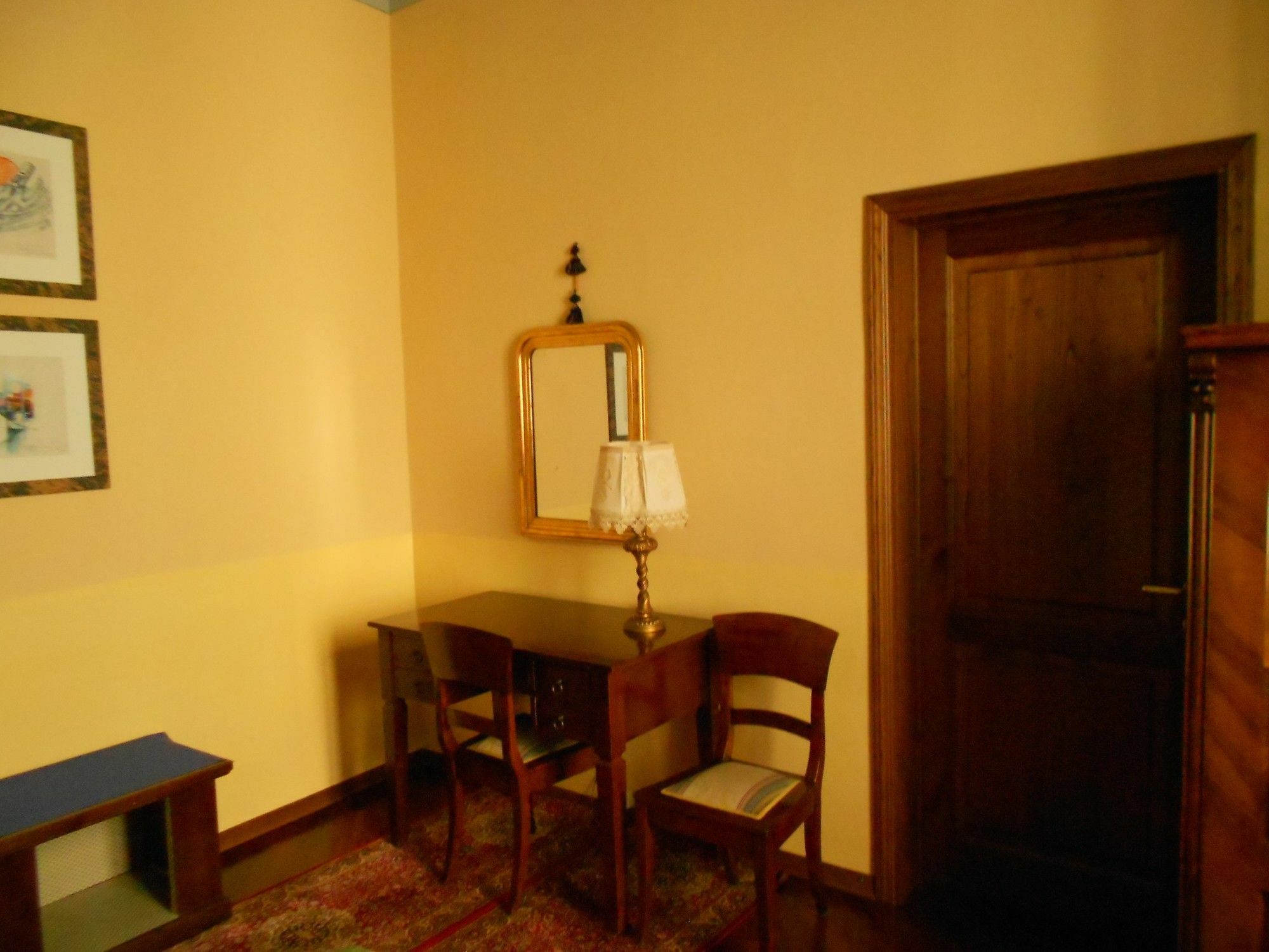 Tarussio Hotell Arezzo Exteriör bild